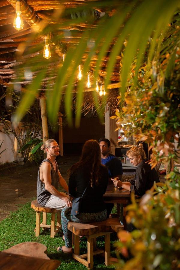 آهانغاما The Soul Inn Kabalana المظهر الخارجي الصورة
